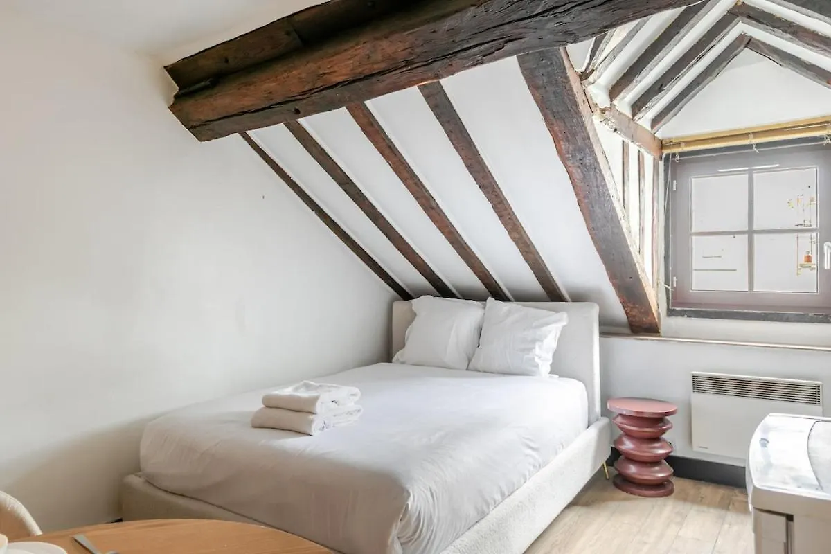 Appartement Studio Cosy Pour 2 Au Coeur De Paris